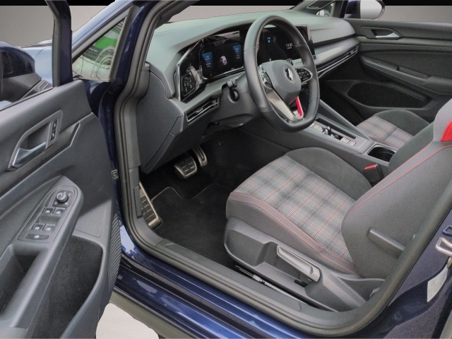 Volkswagen Golf (04/2022, Benzin)