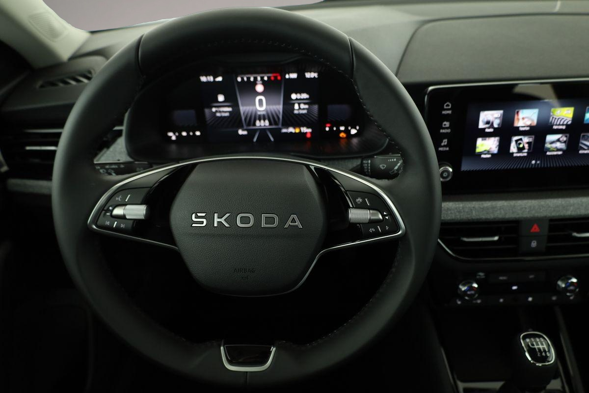 Skoda Kamiq (05/2026, Benzin)