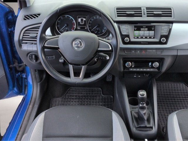 Skoda Fabia (04/2015, Benzin)