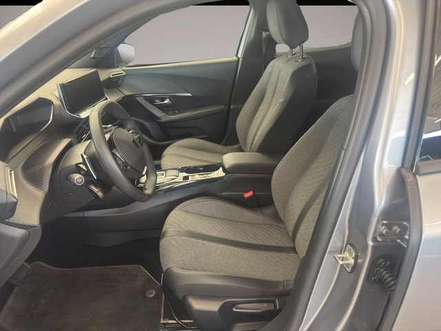 Peugeot 2008 (01/2024, Benzin)