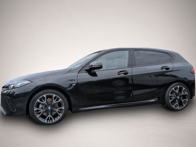 BMW 120 (08/2025, Benzin)