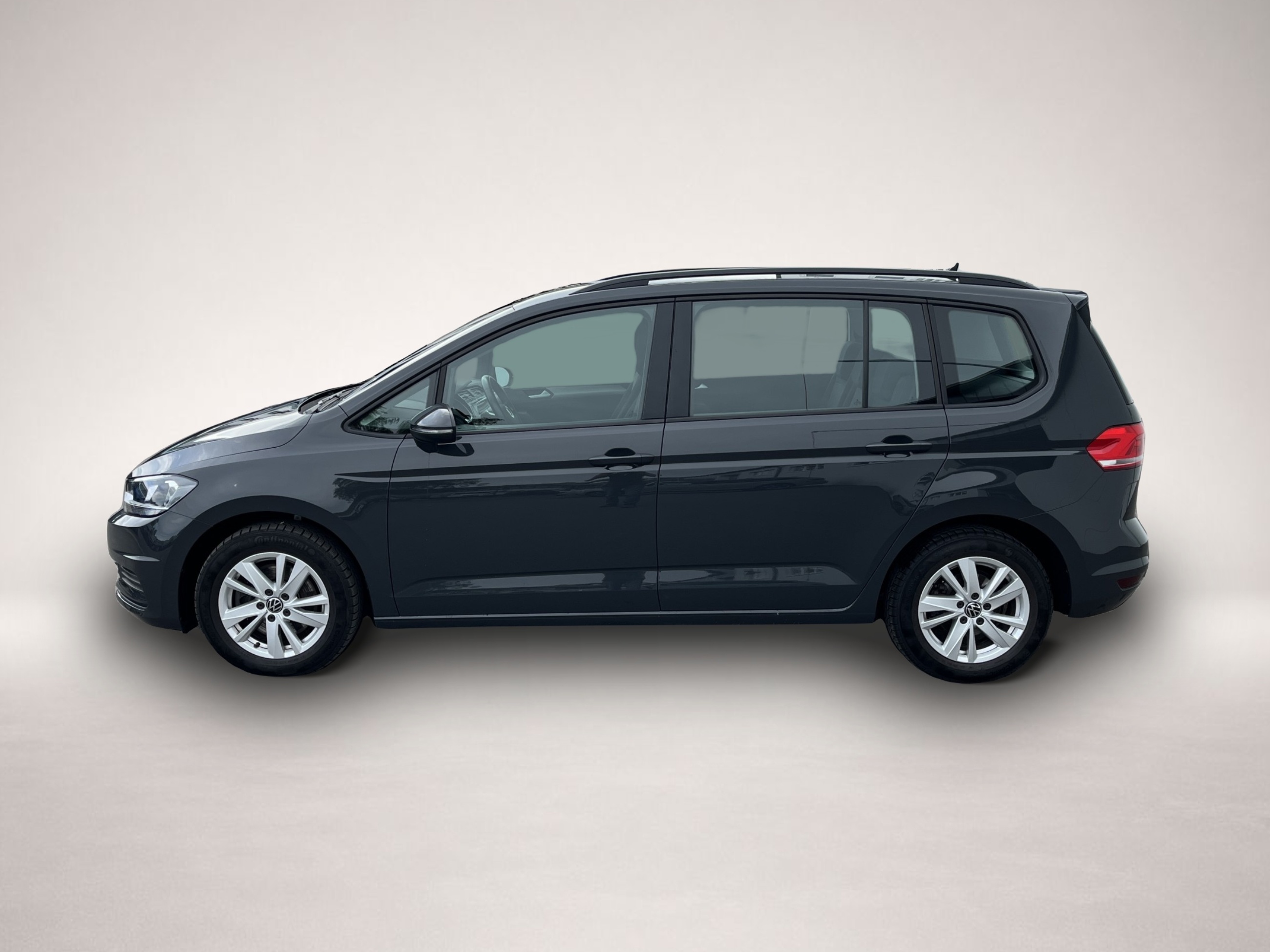 Volkswagen Touran (03/2022, Benzin)