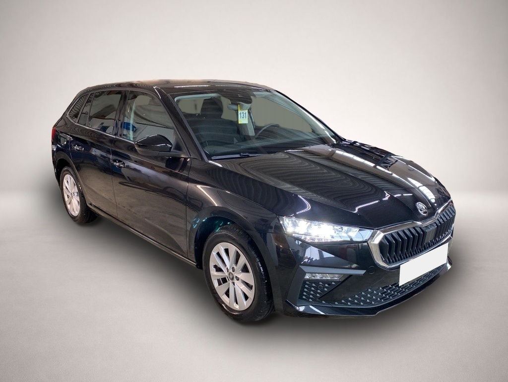 Skoda Scala (03/2025, Benzin)