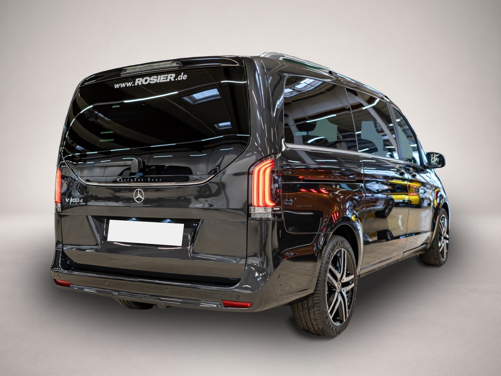 Mercedes-Benz V 300 (12/2025, Diesel)