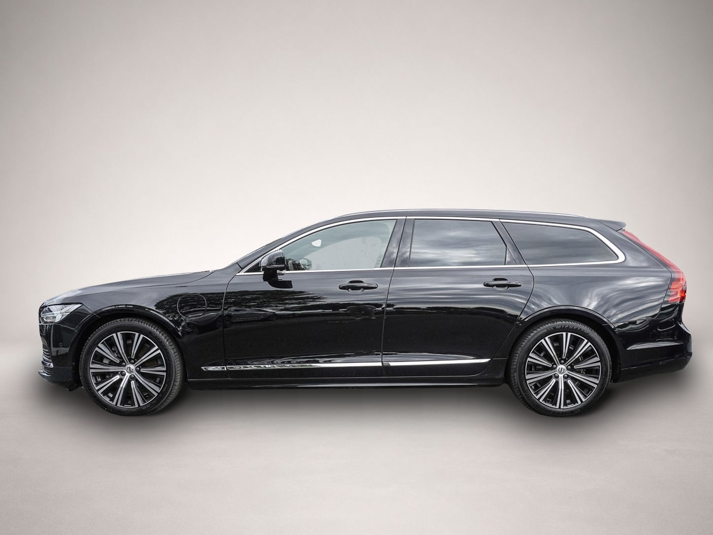 Volvo V90 (05/2023, )