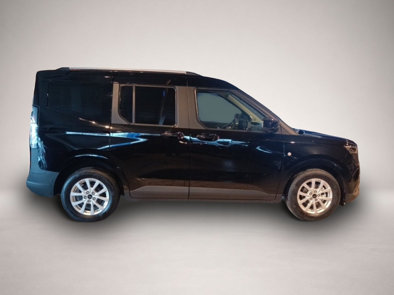 Ford Tourneo Courier (, Benzin)
