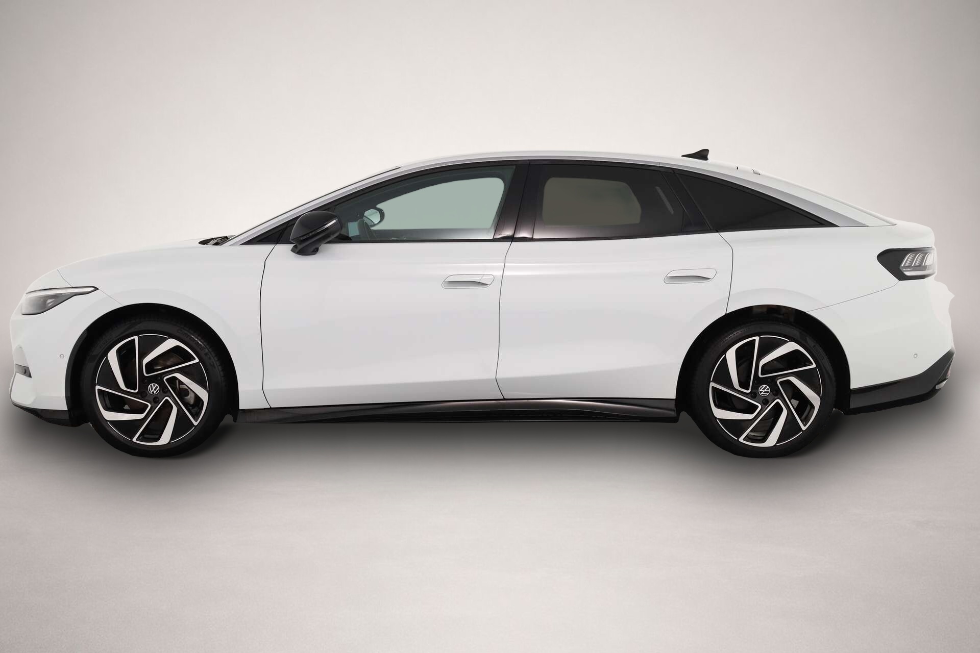 Volkswagen ID.7 (02/2025, ELECTRIC)