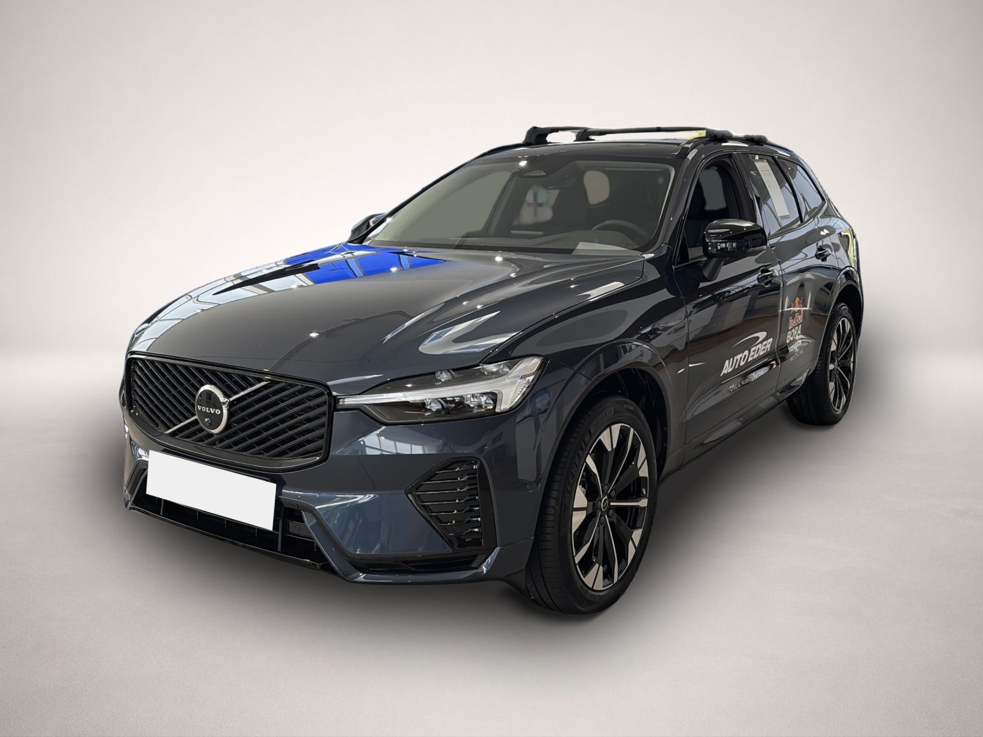 Volvo XC60 (05/2025, Benzin)