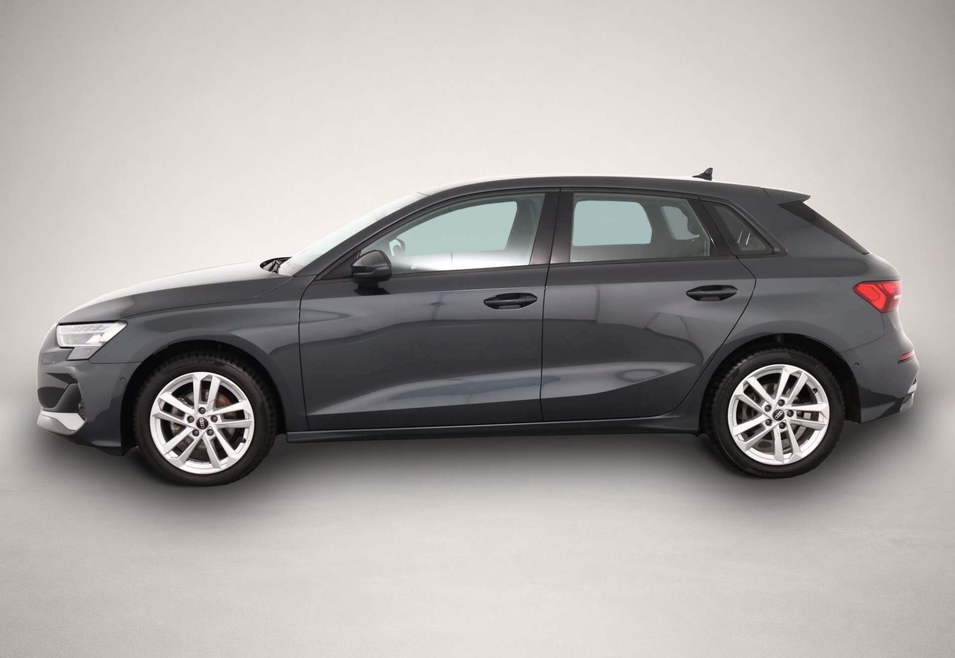 Audi A3 (09/2025, Benzin)