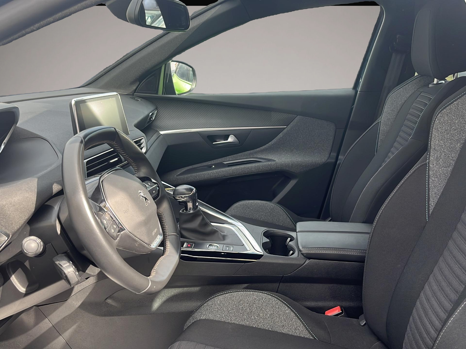 Peugeot 5008 (08/2023, Benzin)