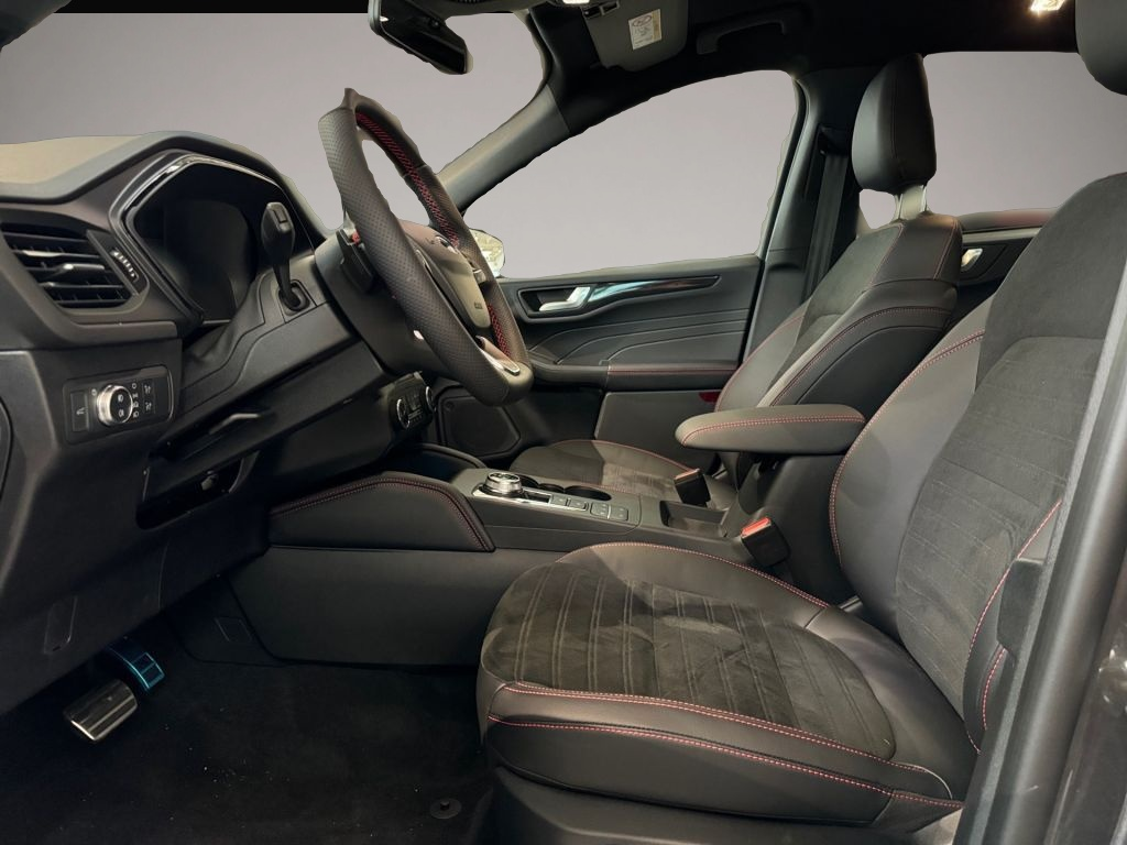 Ford Kuga (12/2023, )