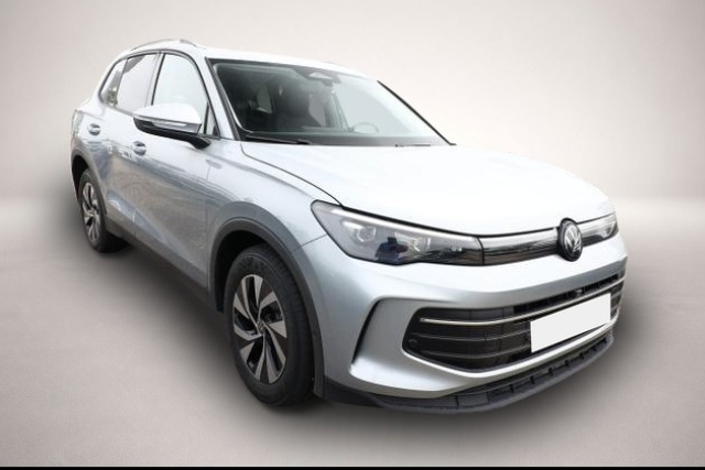 Volkswagen Tiguan (04/2026, Benzin)