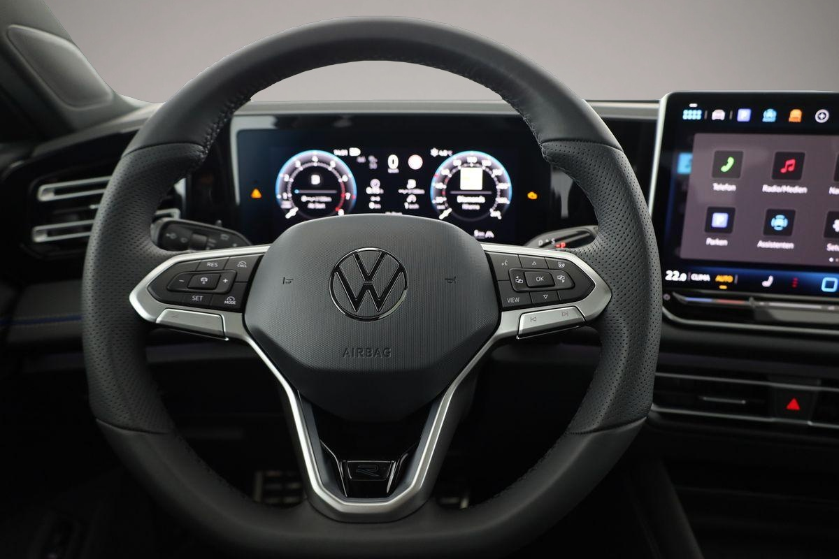 Volkswagen Tiguan (11/2025, Benzin)