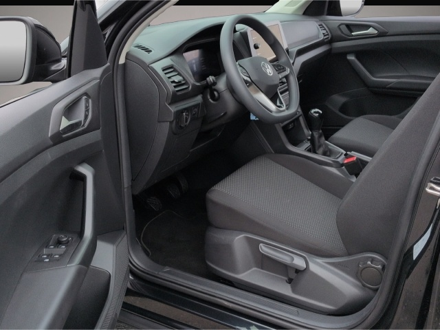 Volkswagen T-Cross (07/2025, Benzin)
