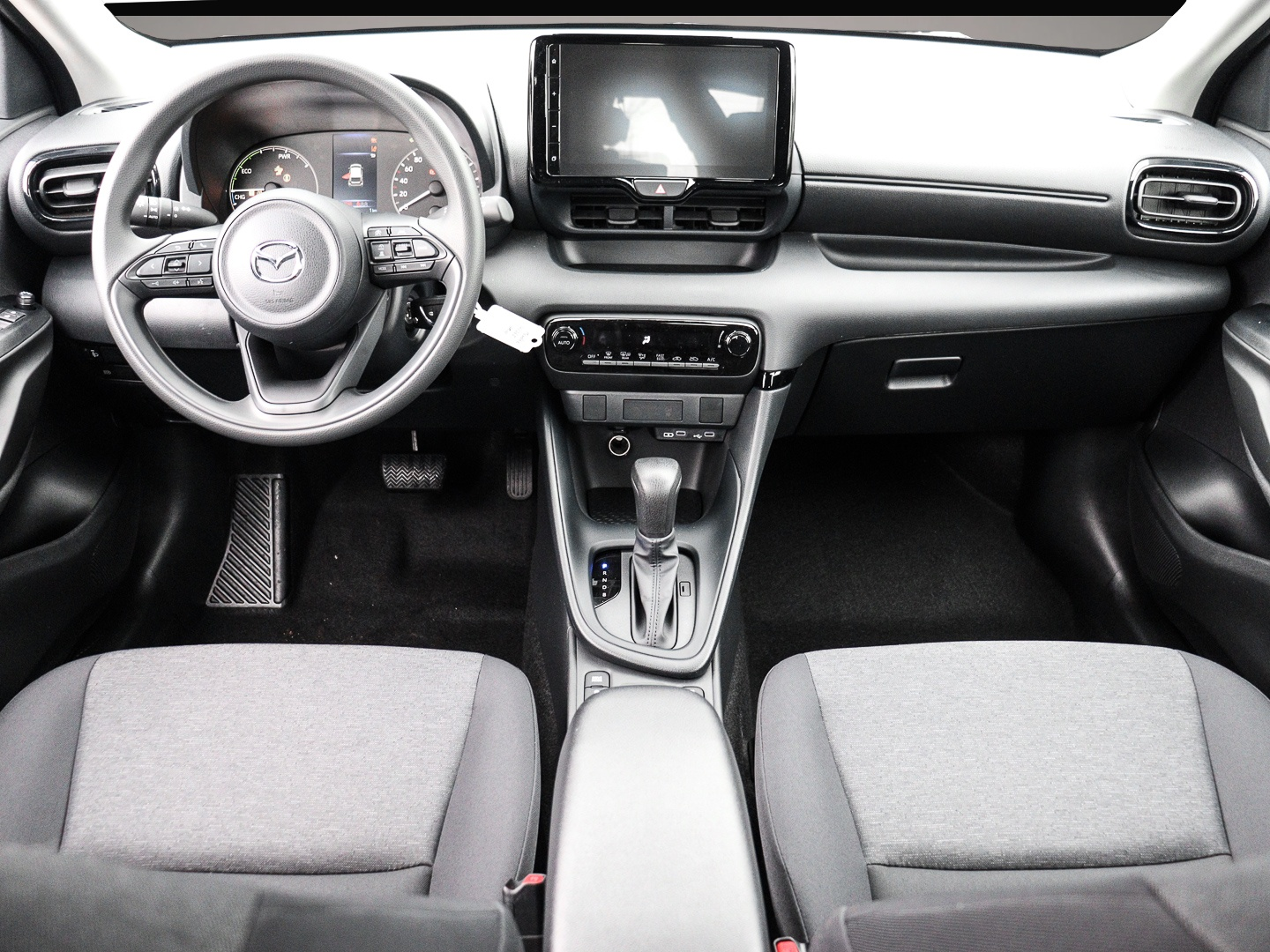 Mazda 2 Hybrid, image 5 of 6