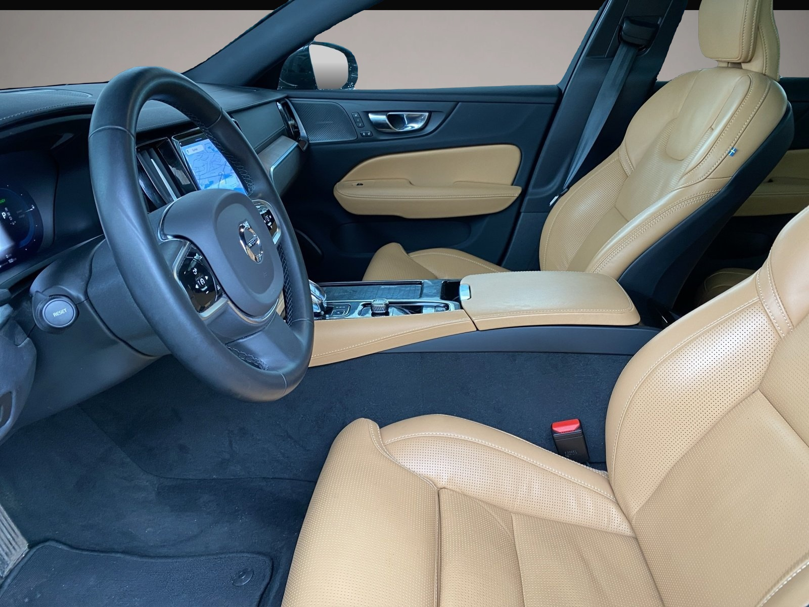 Volvo V60 (12/2022, )