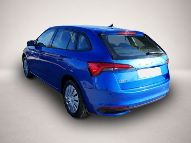 Skoda Scala (11/2025, Benzin)