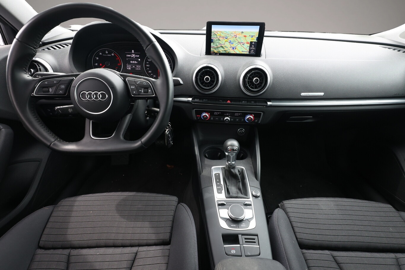 Audi A3 (01/2019, Benzin)