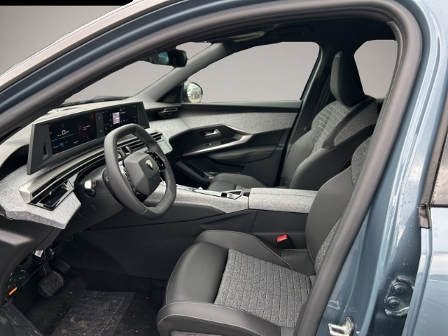Peugeot 5008 (01/2025, ELECTRIC)