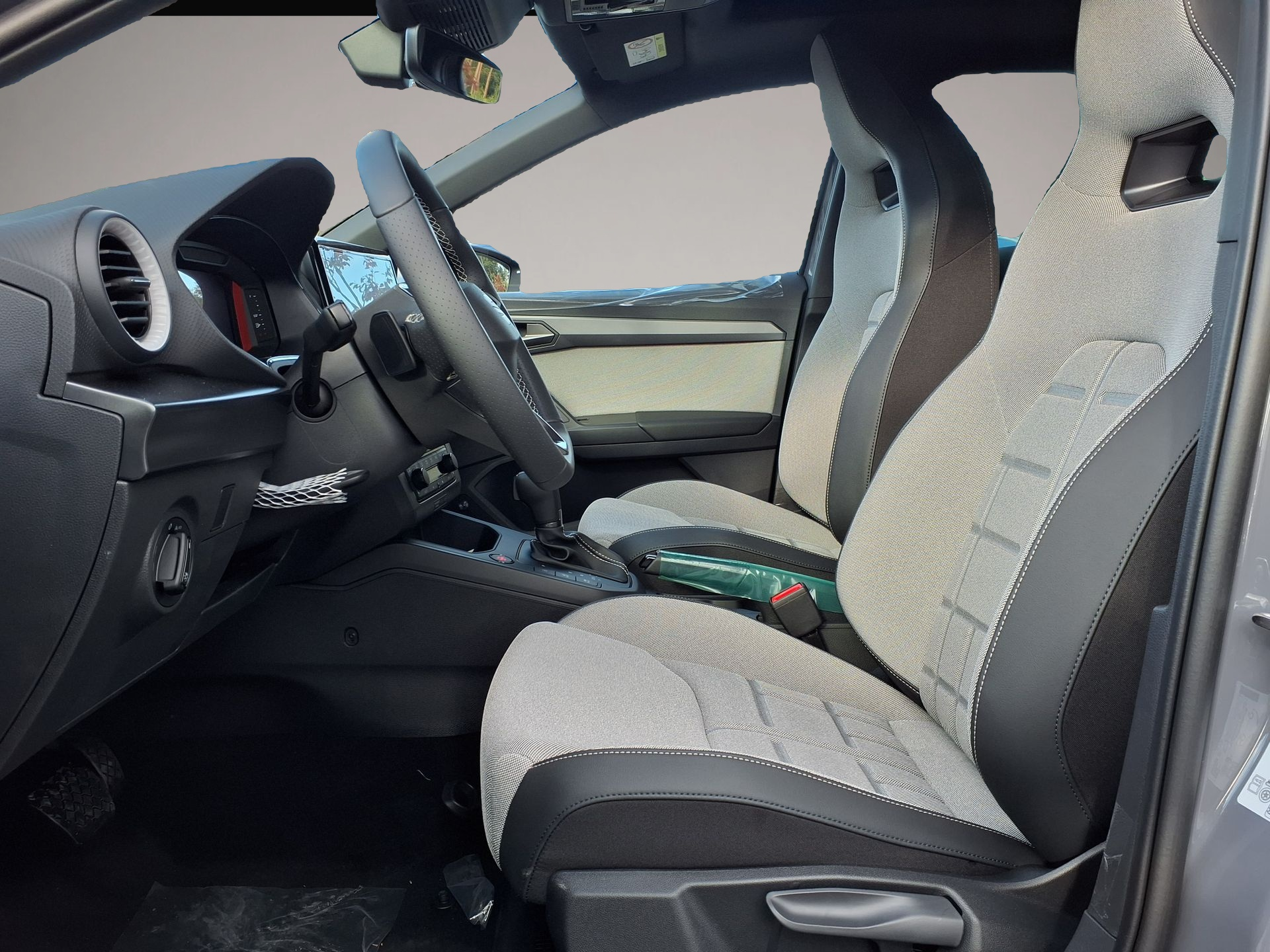 SEAT Ibiza, image 5 of 5