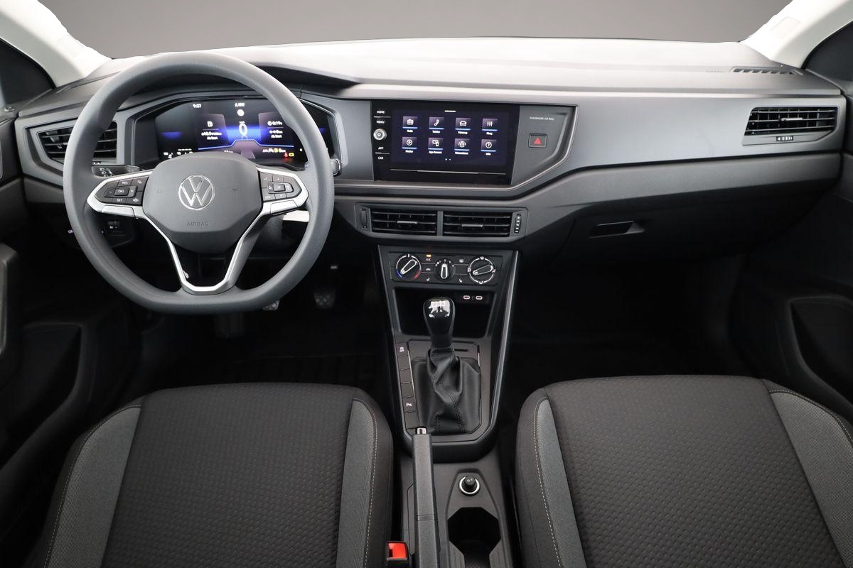 Volkswagen Polo (, Benzin)