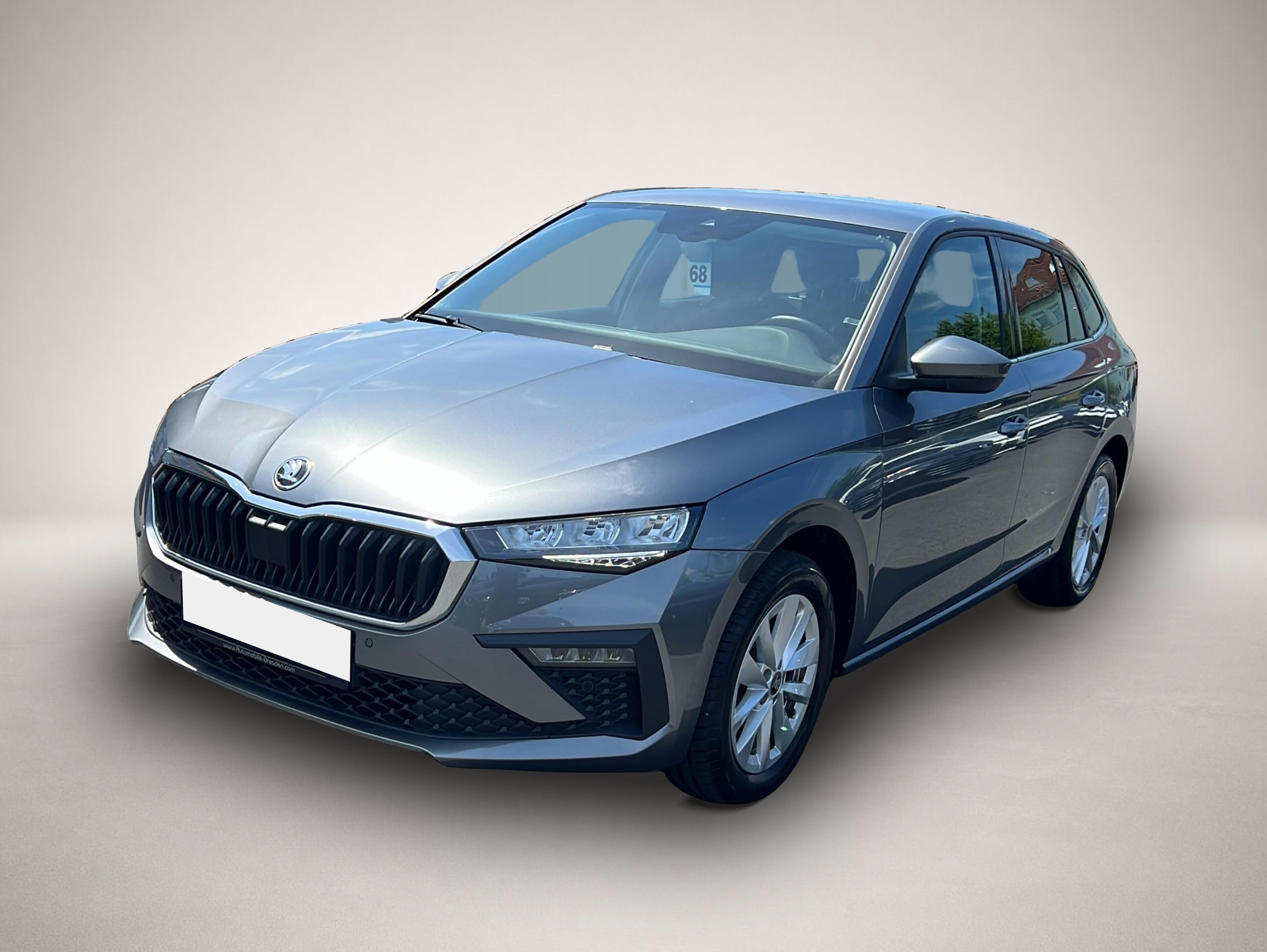 Skoda Scala (07/2025, Benzin)