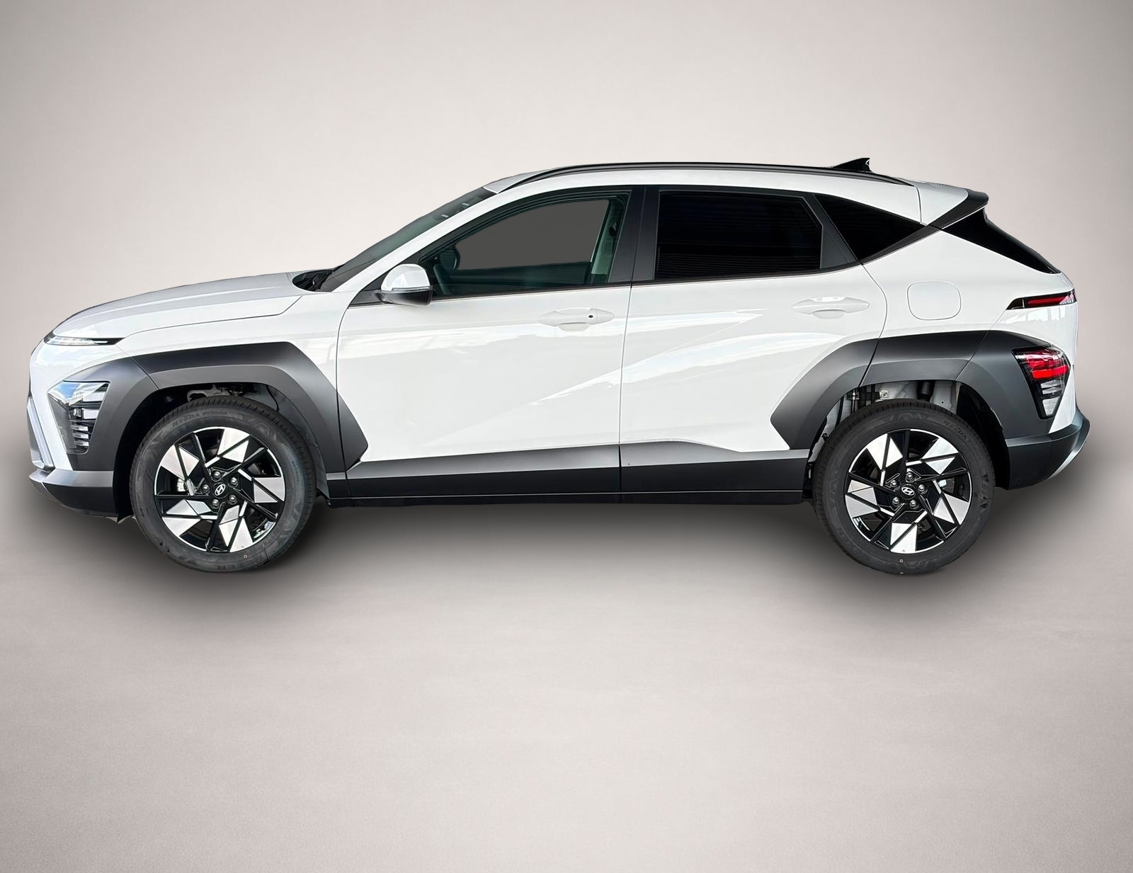 Hyundai KONA (12/2025, Benzin)