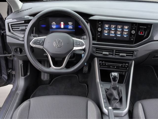 Volkswagen Polo (02/2025, Benzin)