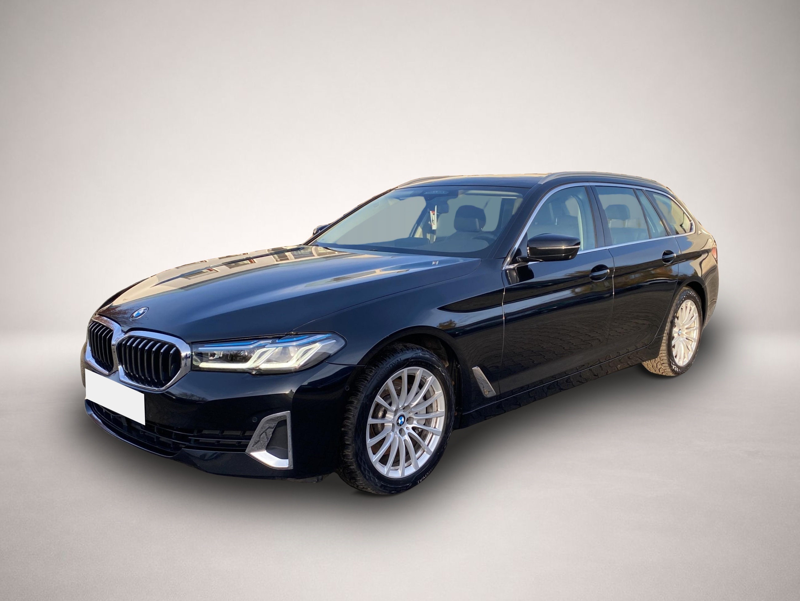 BMW 530 (07/2023, Benzin)
