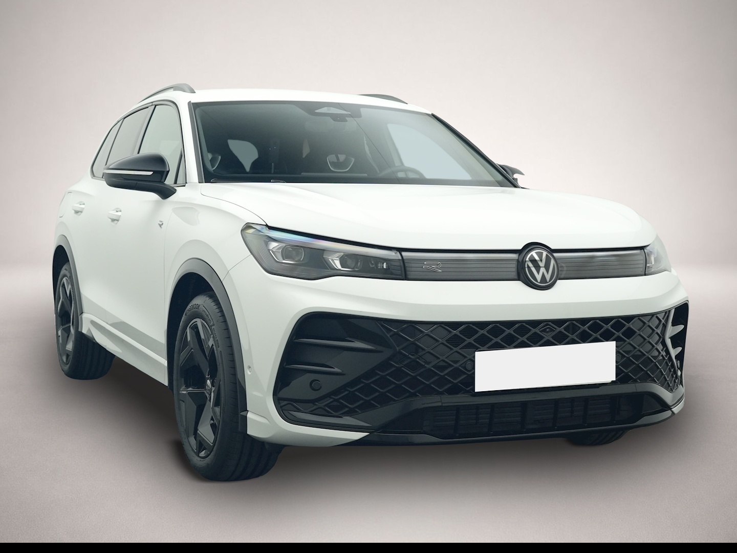 Volkswagen Tiguan (10/2025, Benzin)