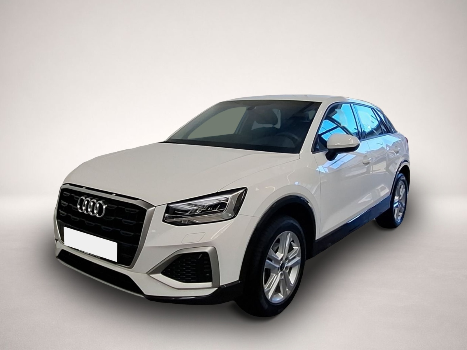 Audi Q2 (10/2022, Benzin)