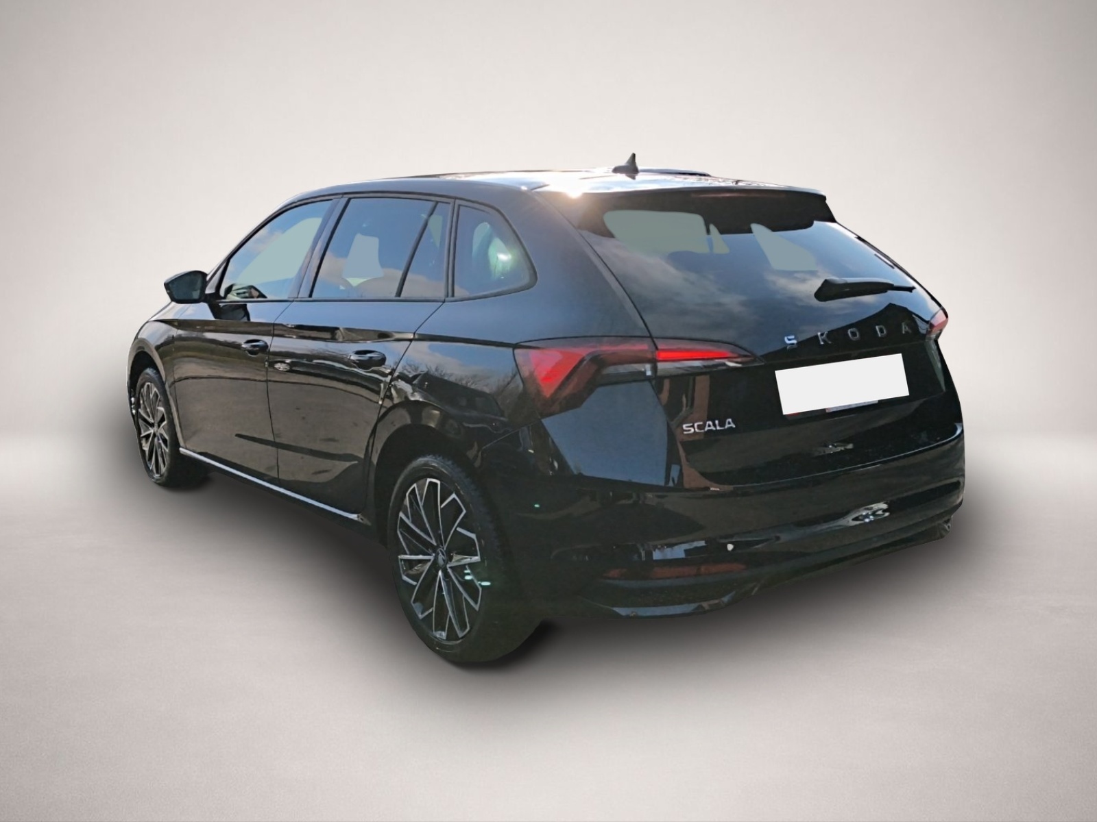 Skoda Scala (06/2025, Benzin)