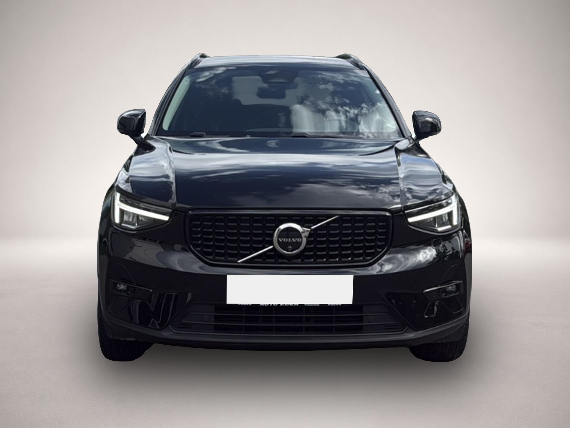 Volvo XC40 (01/2024, Benzin)