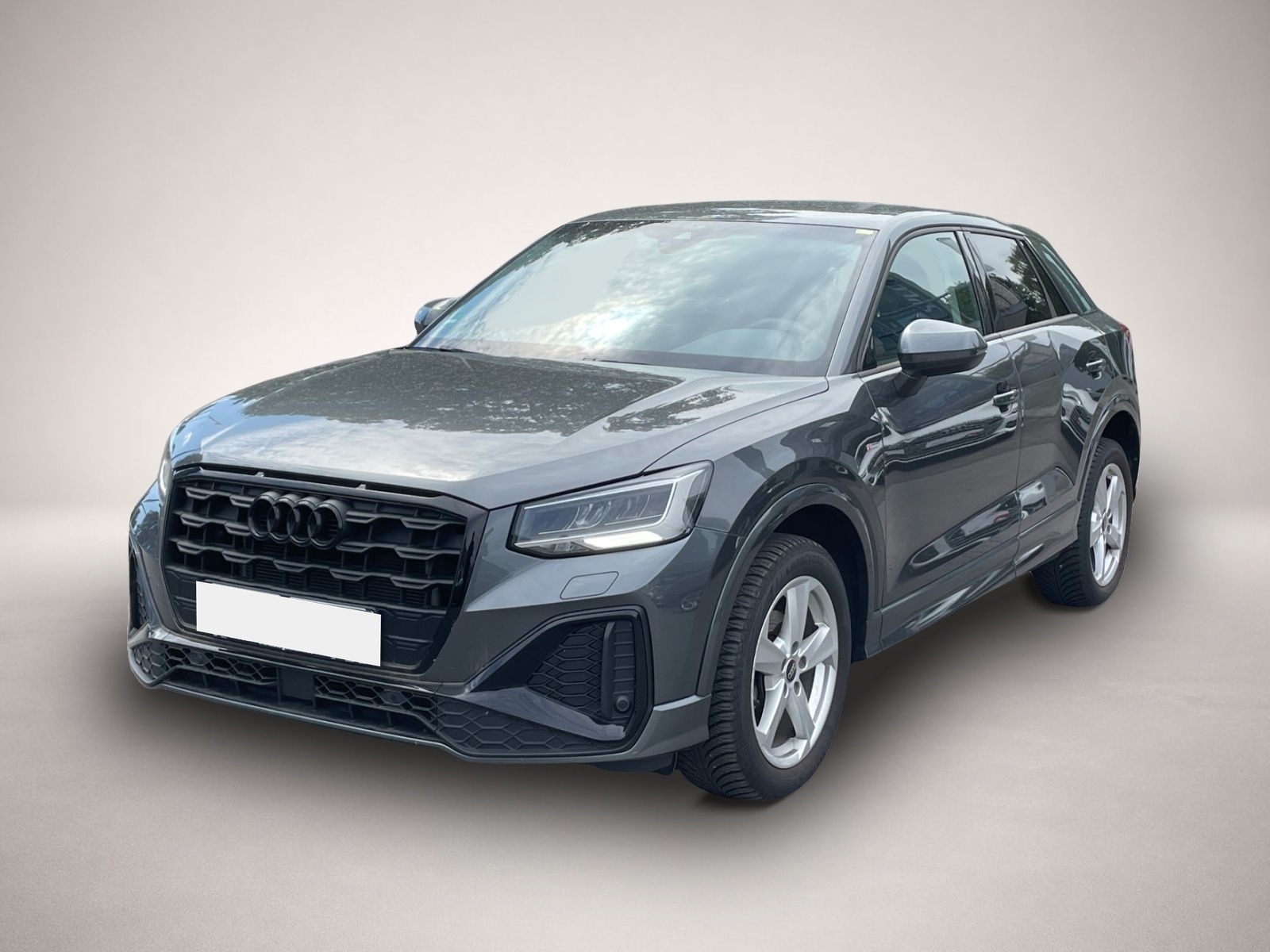 Audi Q2 (06/2024, Benzin)