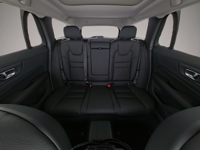 Volvo V60 (03/2025, Hybrid (Benzin/Elektro))