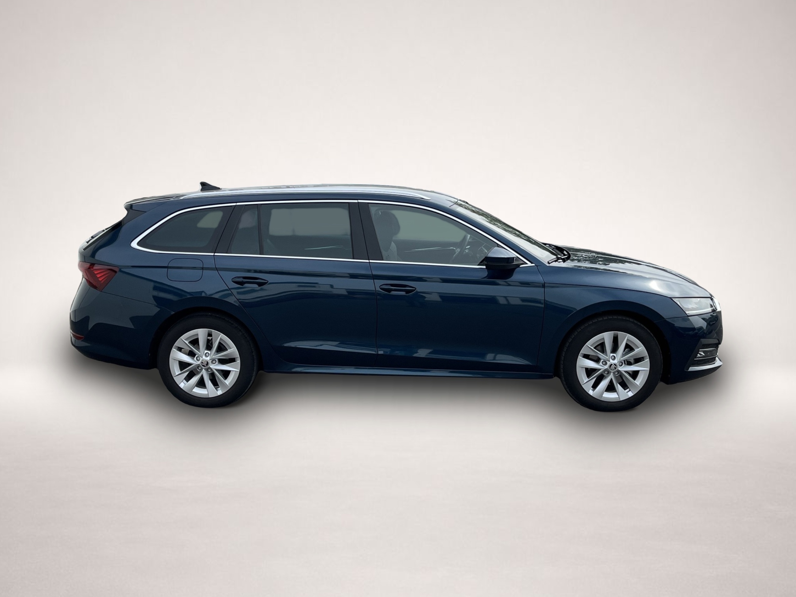 Skoda Octavia (04/2024, Benzin)