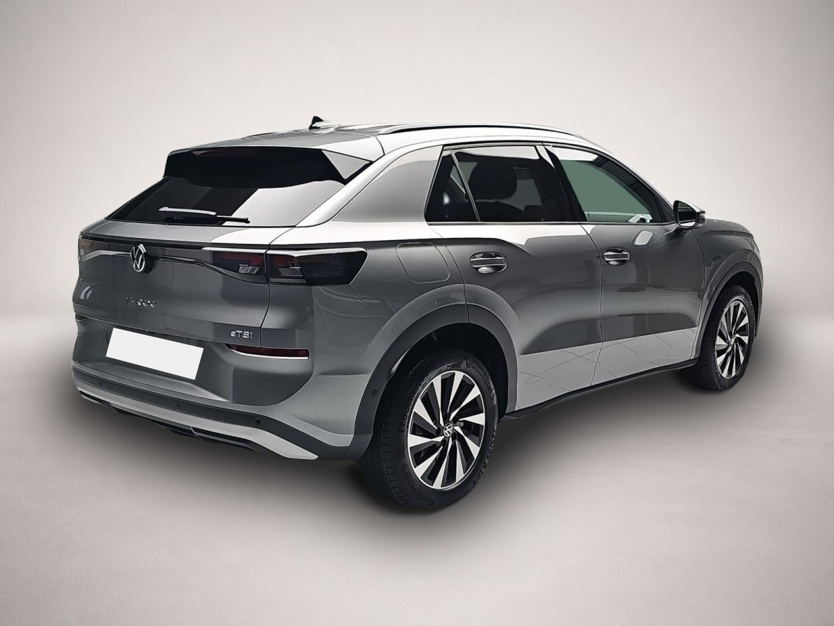 Volkswagen T-Roc, Bild 2 von 4