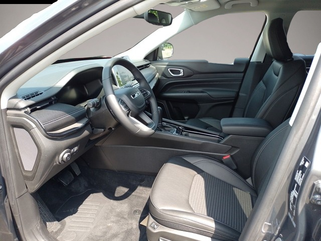Jeep Compass (04/2023, Benzin)