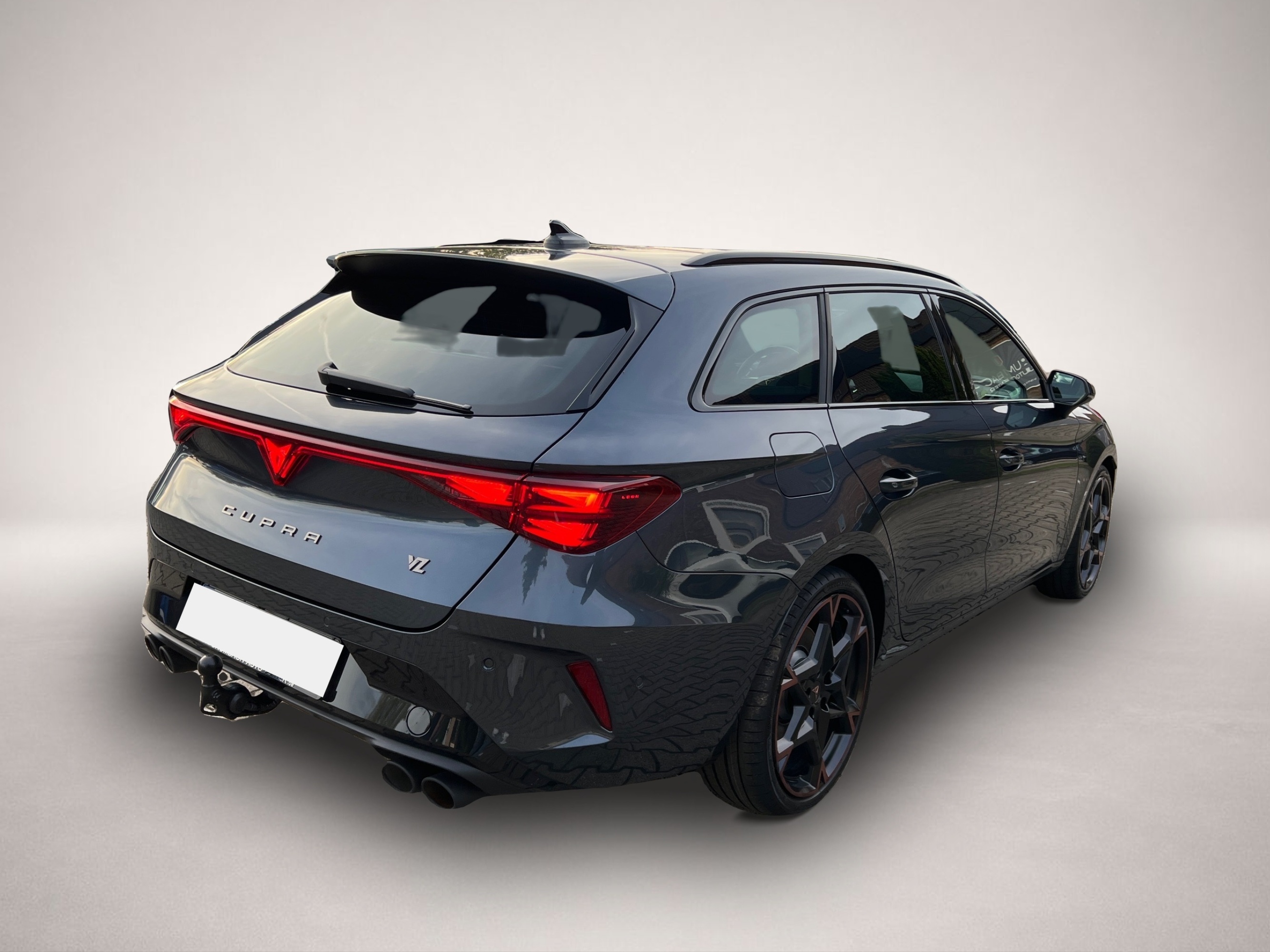 CUPRA Leon, image 5 of 5