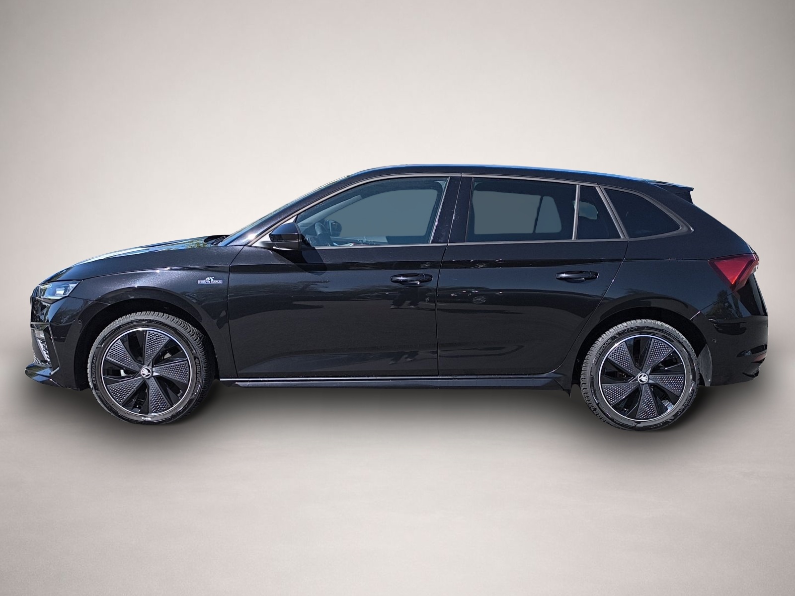 Skoda Scala (08/2025, Benzin)