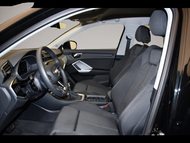 Audi Q3 (10/2025, )