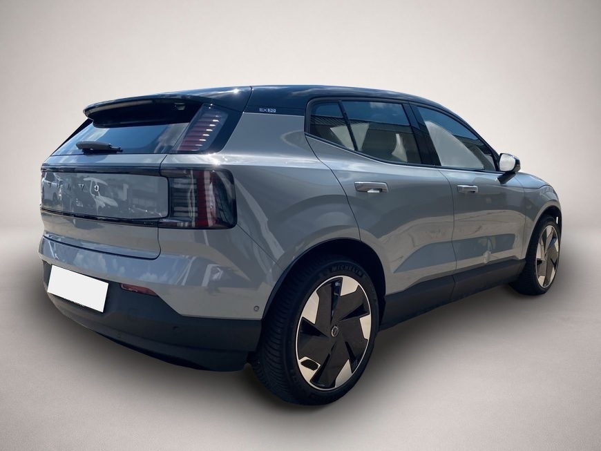 Volvo EX30 (03/2024, ELECTRIC)