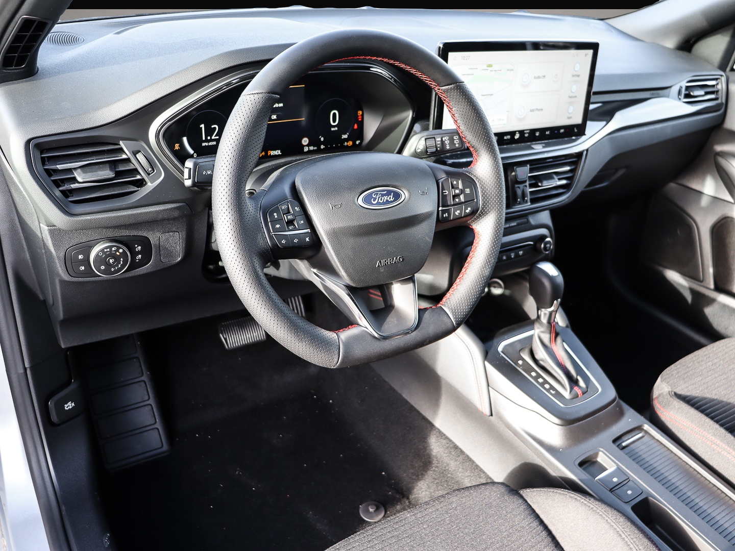 Ford Focus (05/2026, Benzin)