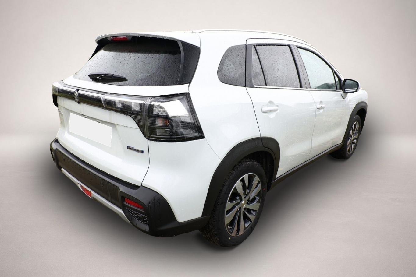 Suzuki Across (03/2026, Benzin)