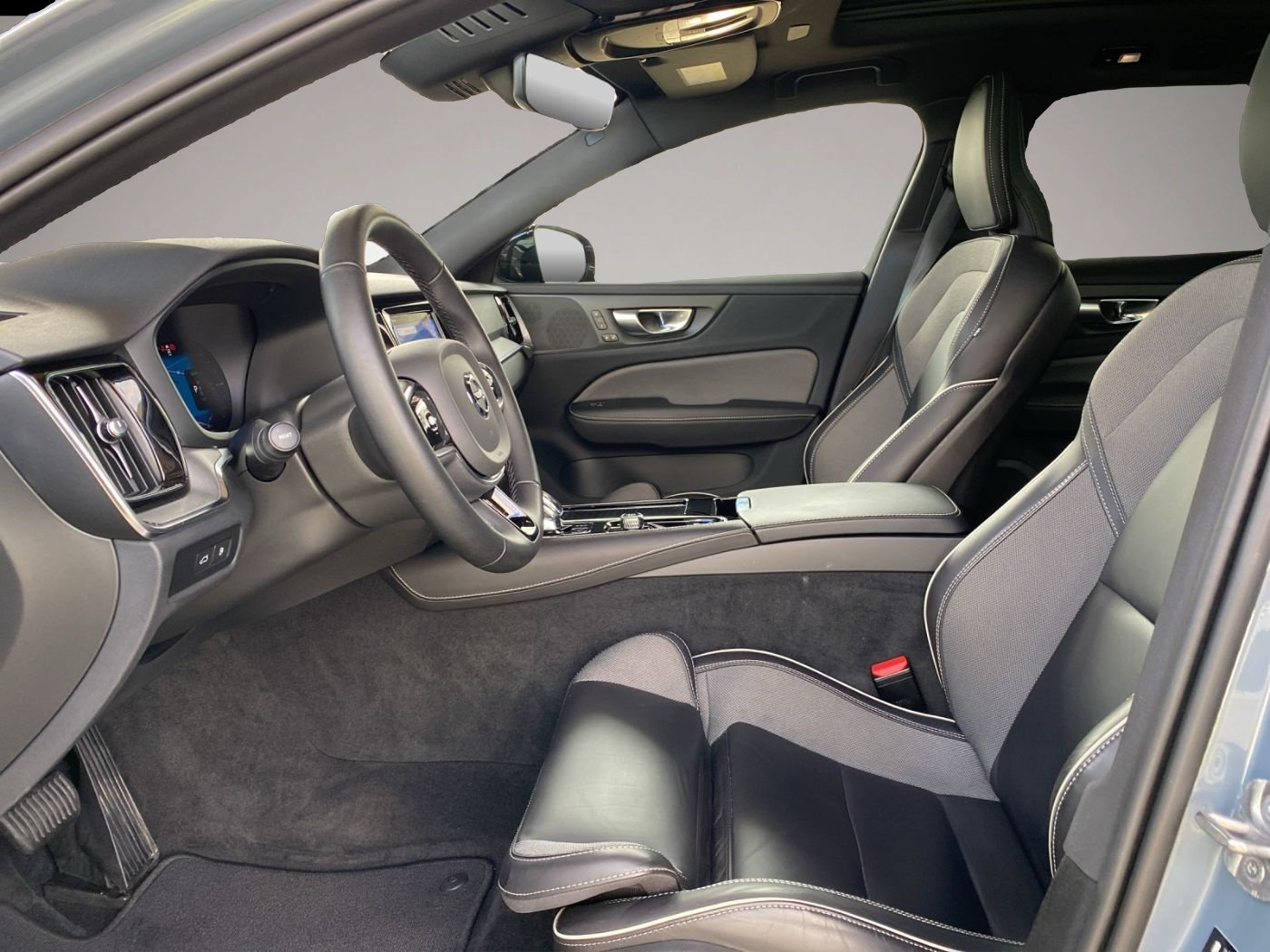 Volvo V60 (05/2023, )