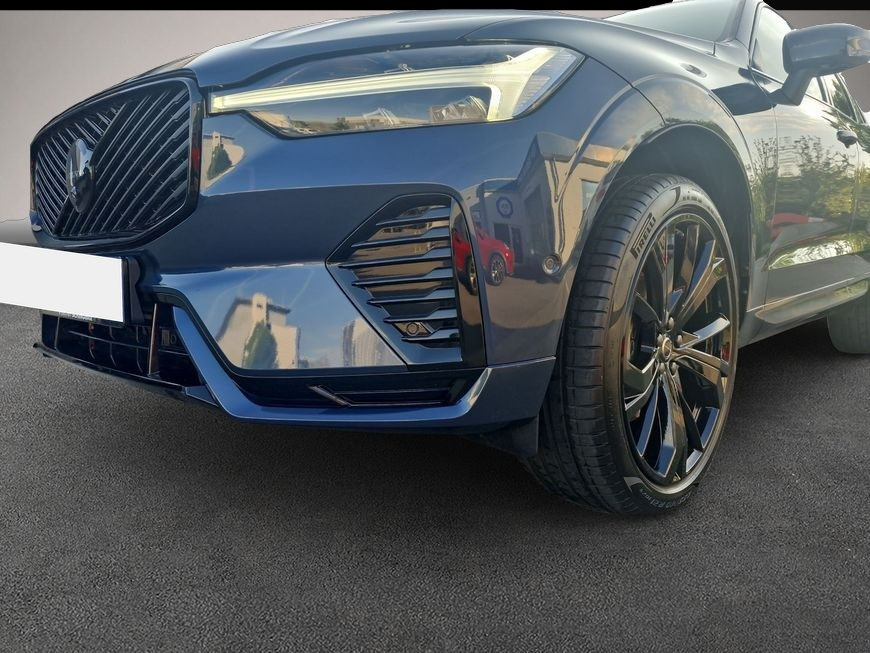 Volvo XC60 (09/2025, Benzin)