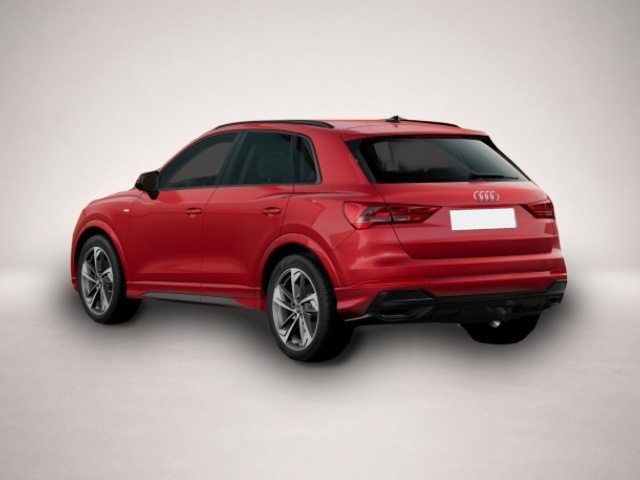 Audi Q3 (01/2026, Benzin)