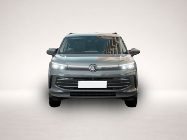 Volkswagen Tiguan (03/2025, )
