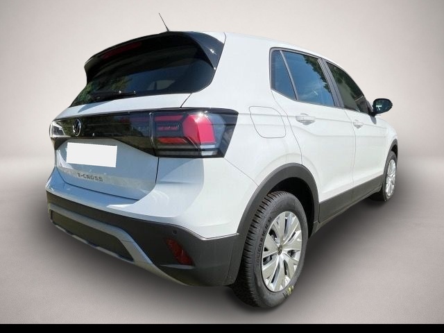Volkswagen T-Cross (05/2026, Benzin)