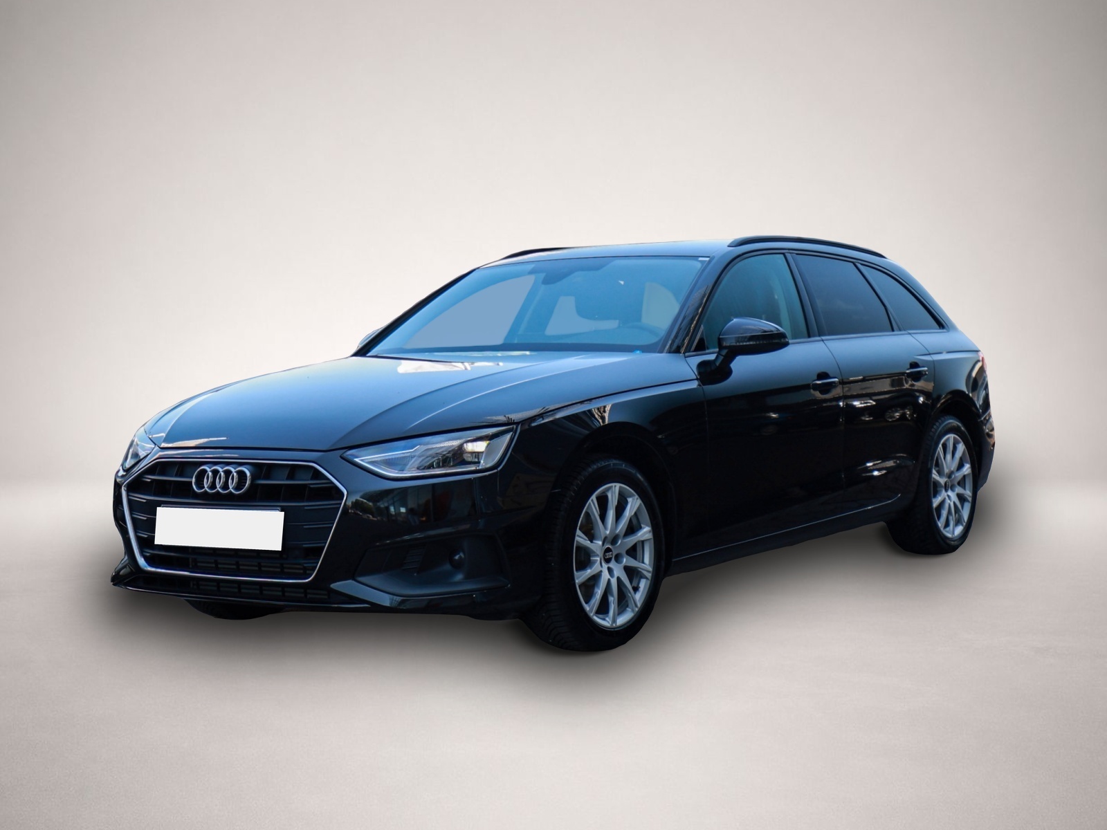 Audi A4 (03/2022, Benzin)